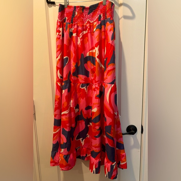 NWOT cutest two piece set, never worn, perfect for summer!! - Picture 3 of 3